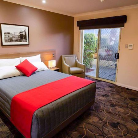 Quality Hotel Bayswater Perth Ngoại thất bức ảnh