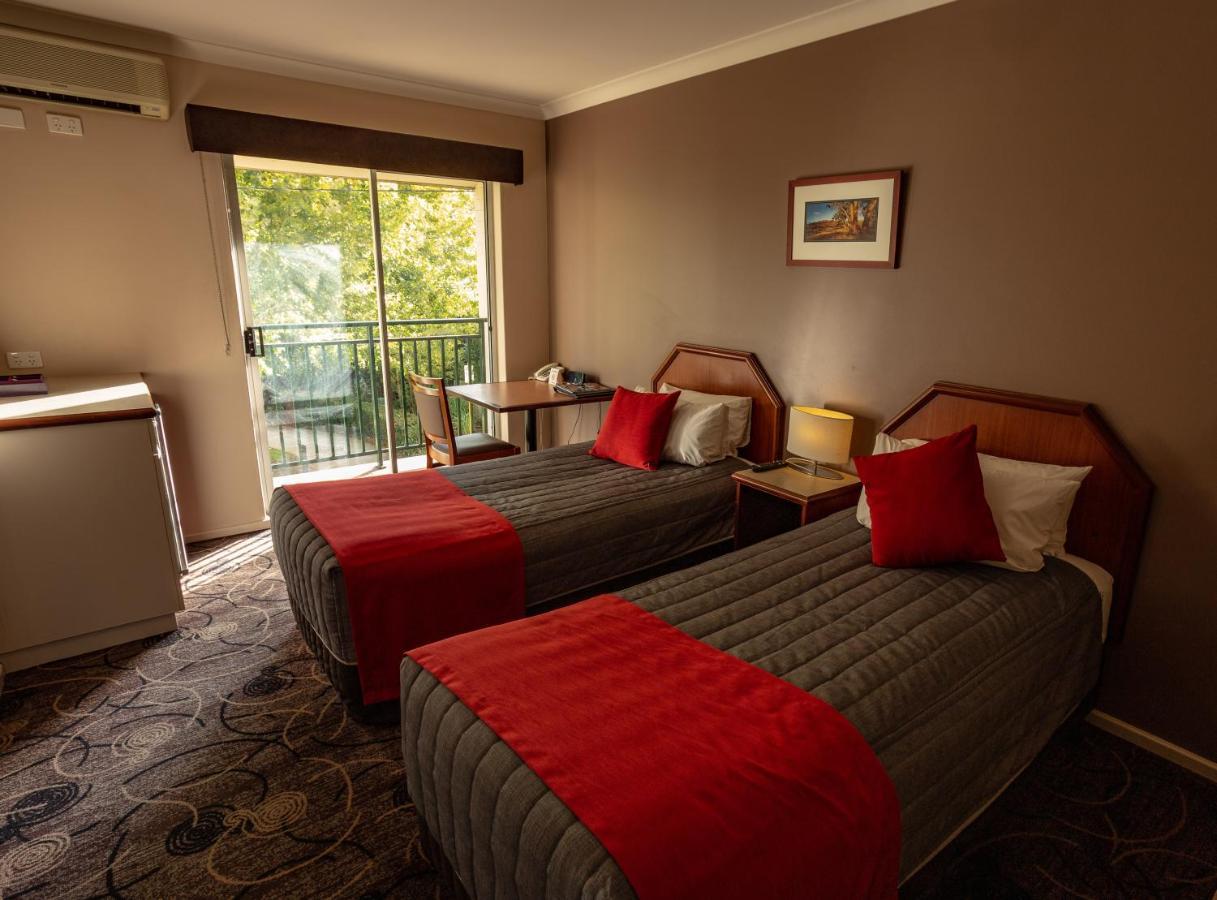 Quality Hotel Bayswater Perth Ngoại thất bức ảnh