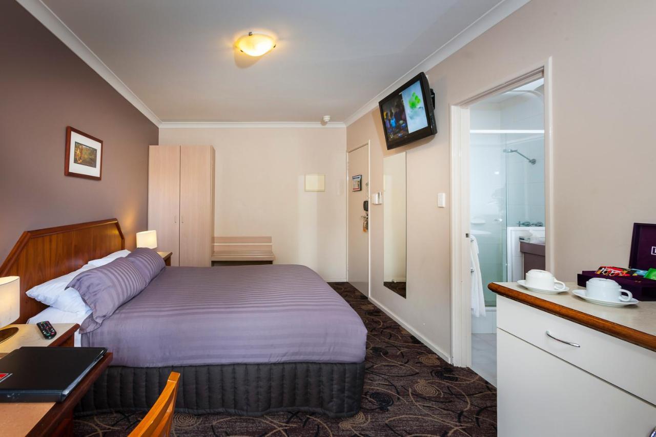 Quality Hotel Bayswater Perth Ngoại thất bức ảnh