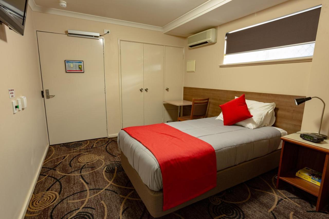 Quality Hotel Bayswater Perth Ngoại thất bức ảnh