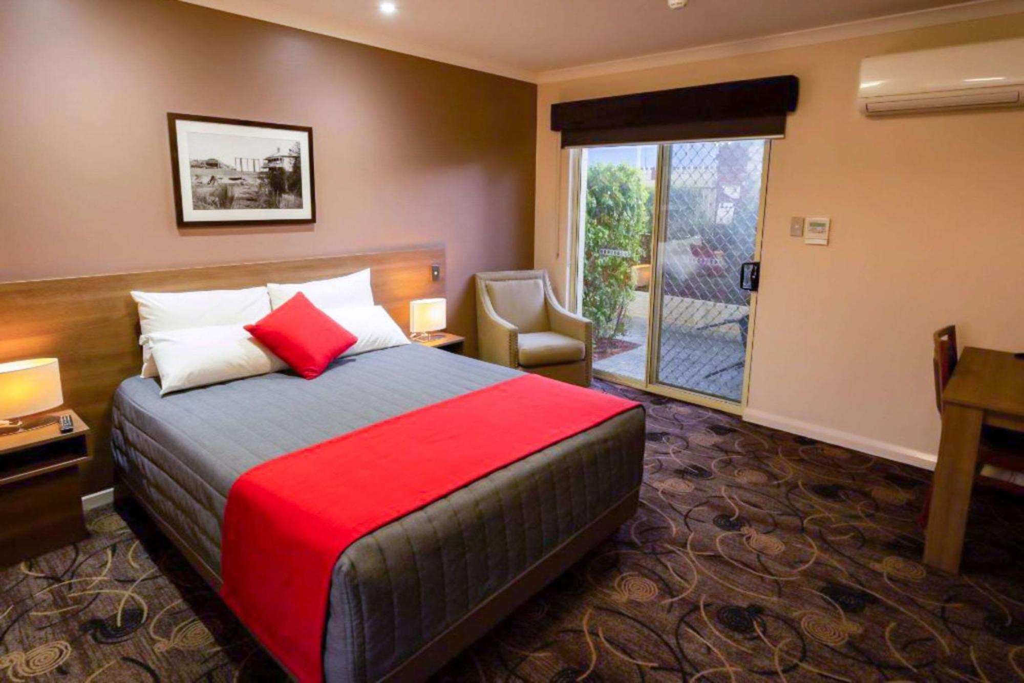 Quality Hotel Bayswater Perth Ngoại thất bức ảnh