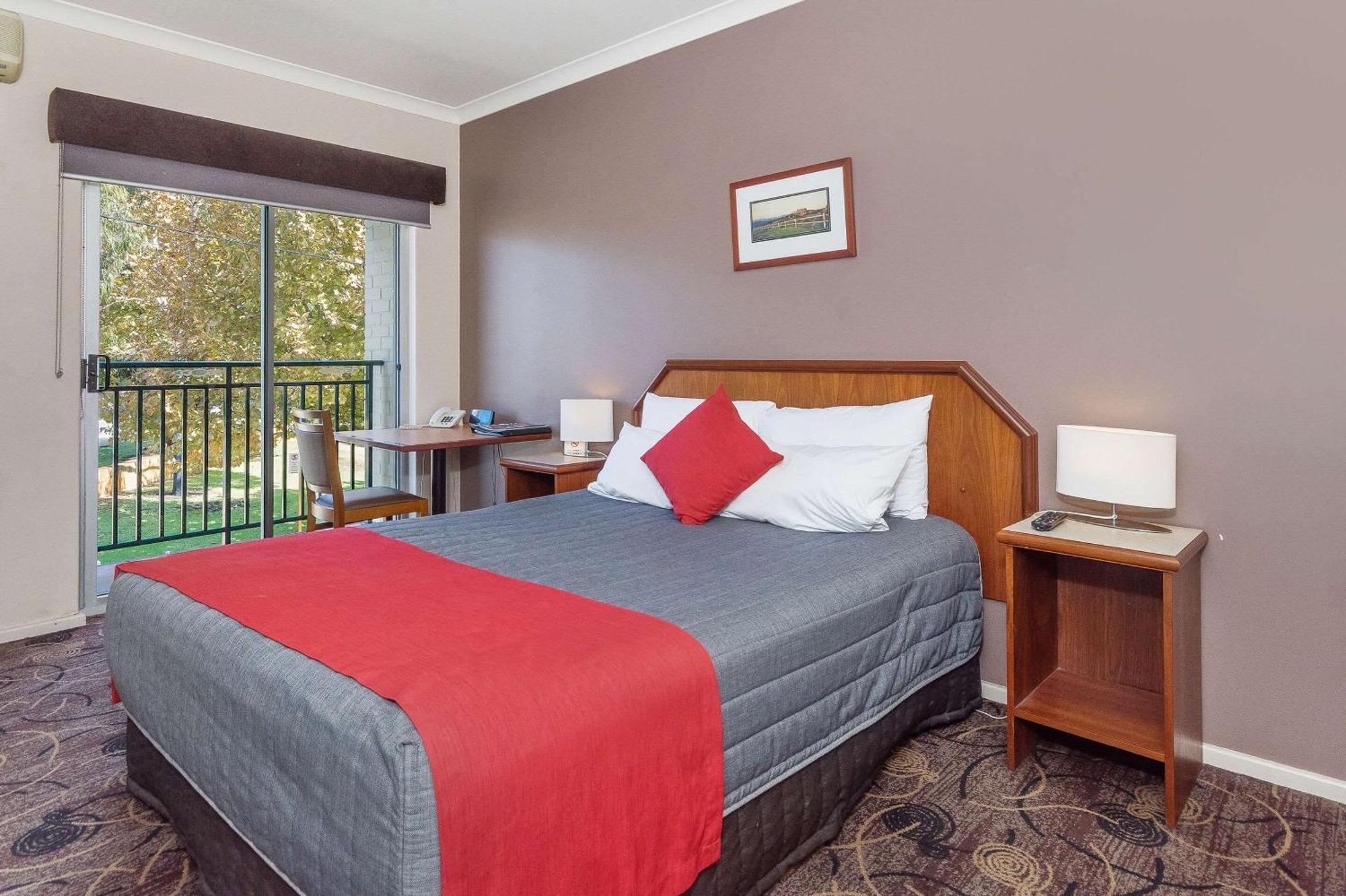 Quality Hotel Bayswater Perth Ngoại thất bức ảnh