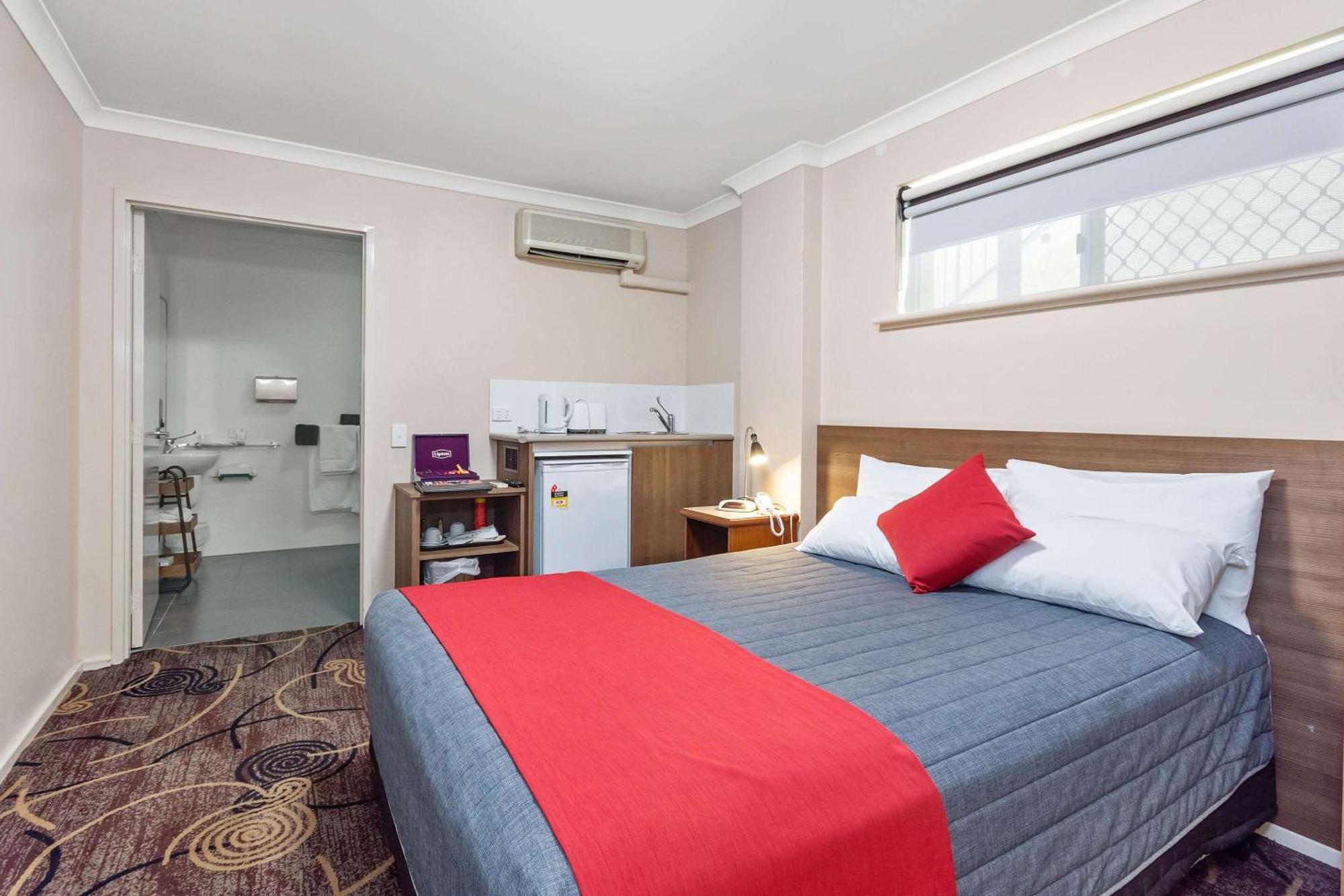 Quality Hotel Bayswater Perth Ngoại thất bức ảnh
